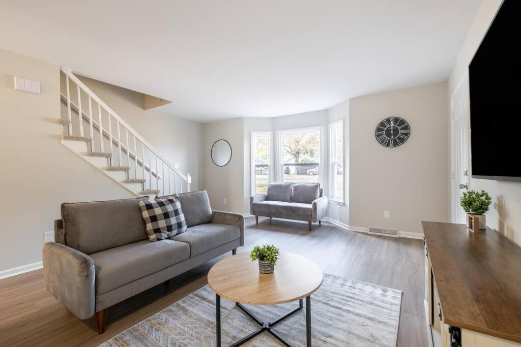 Stunning Southpark/Cotswold Home تشارلوت المظهر الخارجي الصورة